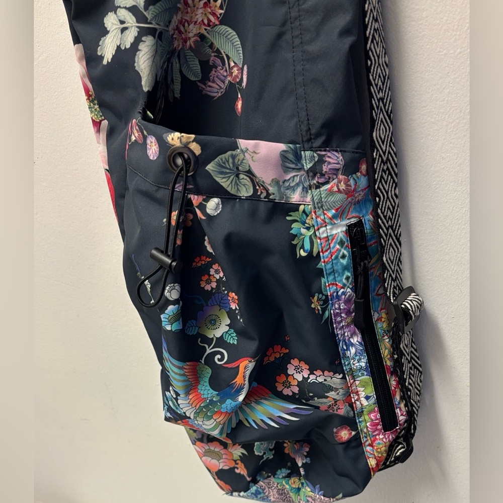 Johnny Was Multicolor Floral Backpack - Picture 5 of 9